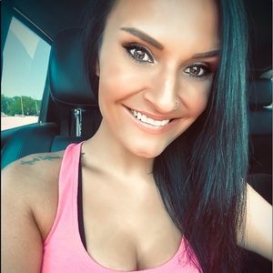 Meet your Posher, Natasha